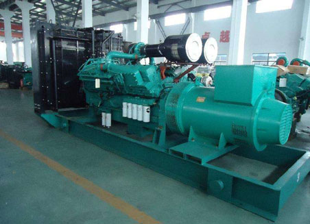 增城800kw康明斯柴油发电机组